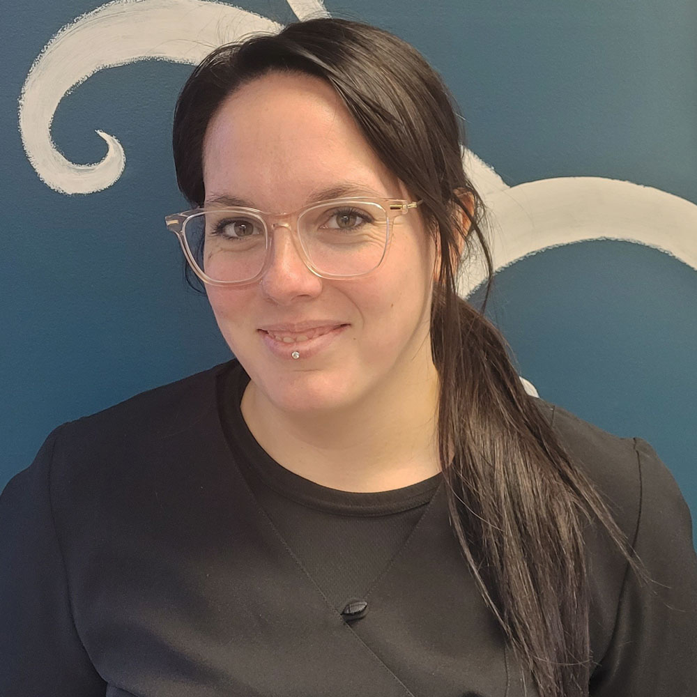 Anne-Marie : Assistante dentaire